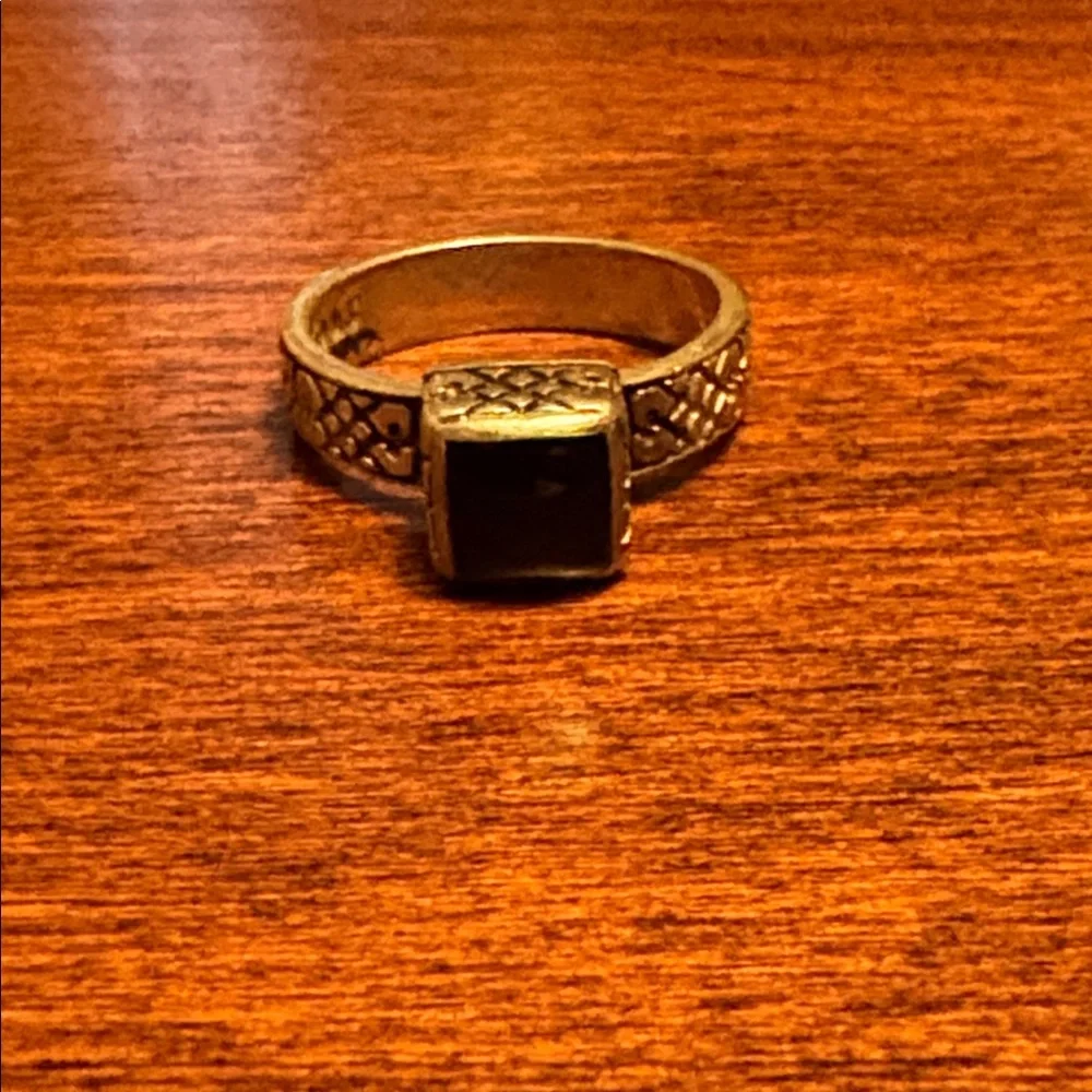 Silpada Sterling Silver Ring - Picture 4 of 11